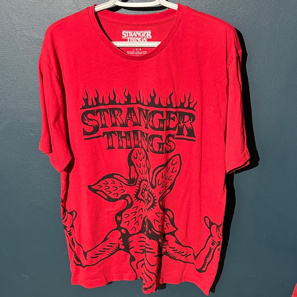 MAD Engine Red Stranger Things Demogorgon Short Sleeve Tee